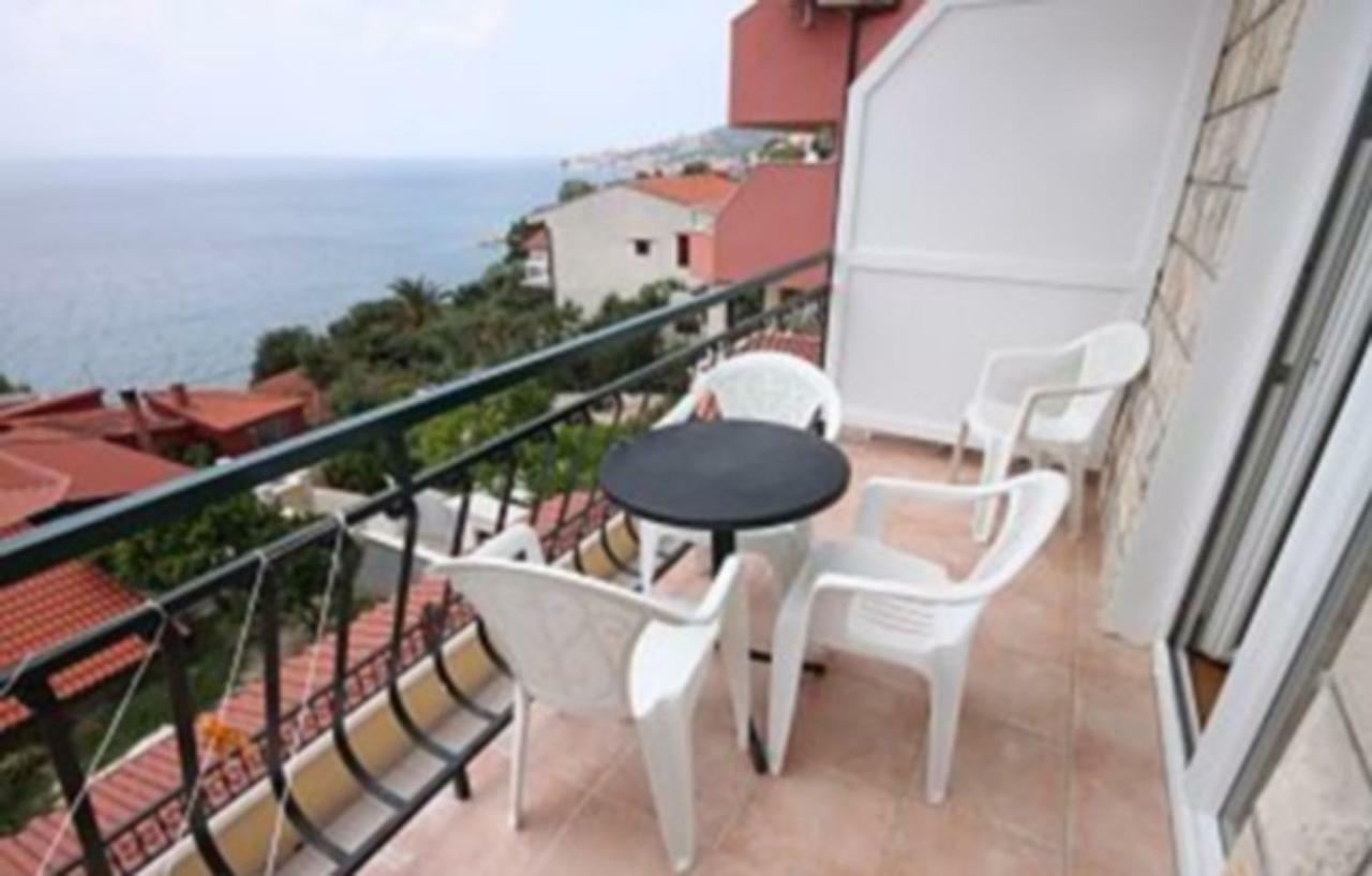 Apartments Marinovac Živogošće Kültér fotó