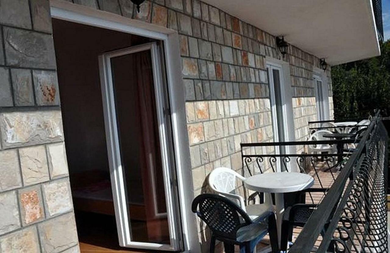 Apartments Marinovac Živogošće Kültér fotó